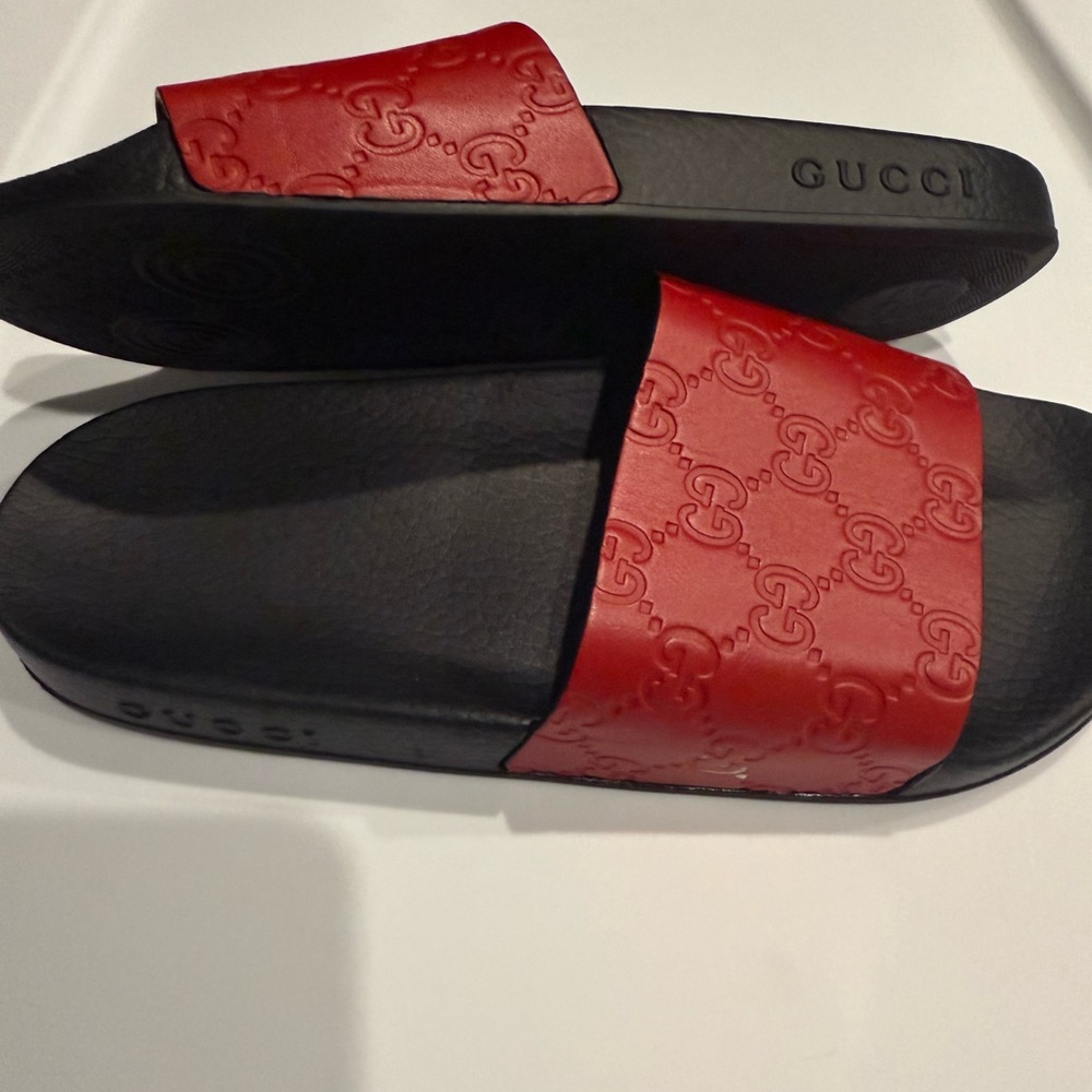 Gucci Embossed Red and Black Slides